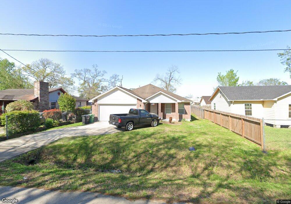 8717 Autumn Ln, Houston, TX 77016 - photo 1