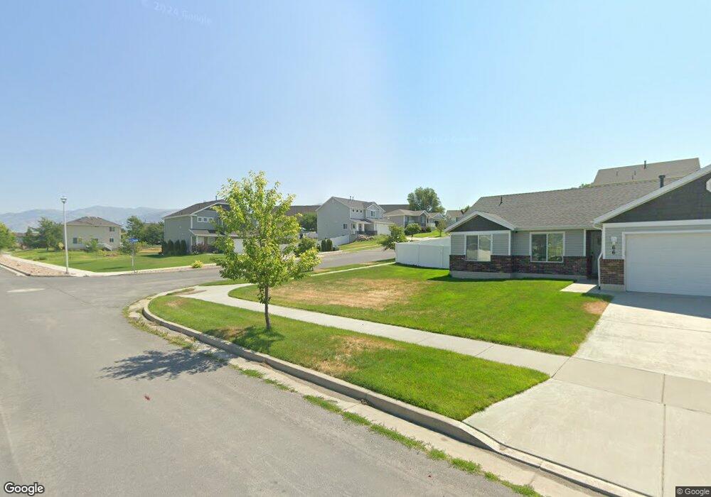 476 W 60 S, Hyrum, UT 84319 - photo 1