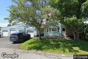 14 Mountain View St, Groveton, NH 03582