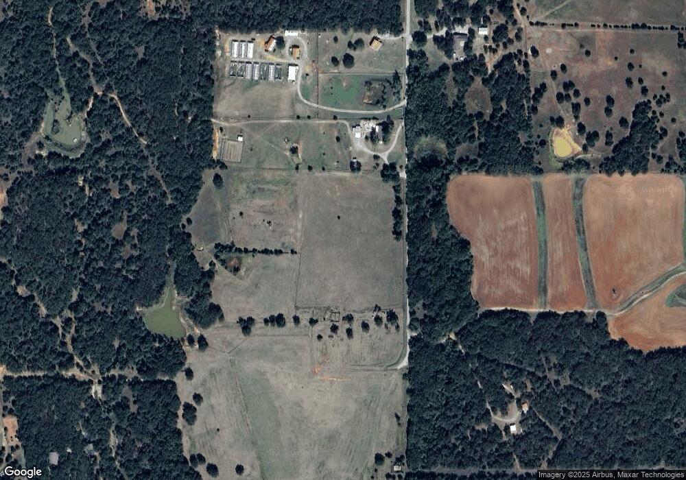 7803 Clearcreek Rd, Duncan, OK 73533 - photo 1