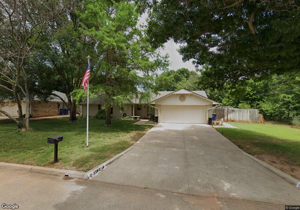 3302 Kristin Ln, Duncan, OK 73533 - photo 1