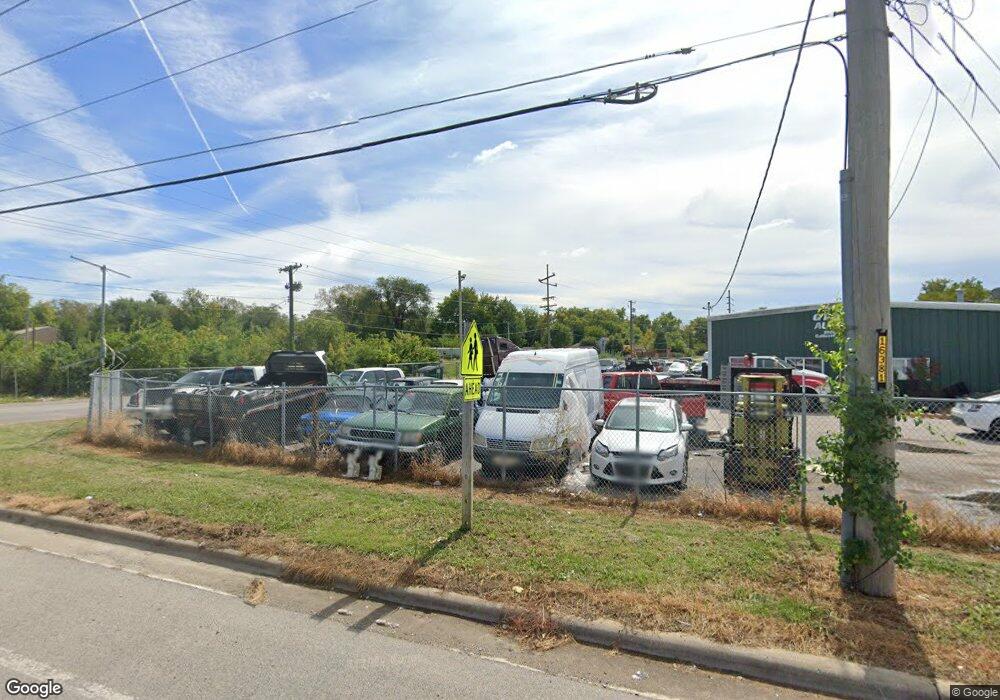 8809 Collinsville Rd, Collinsville, IL 62234 - photo 1