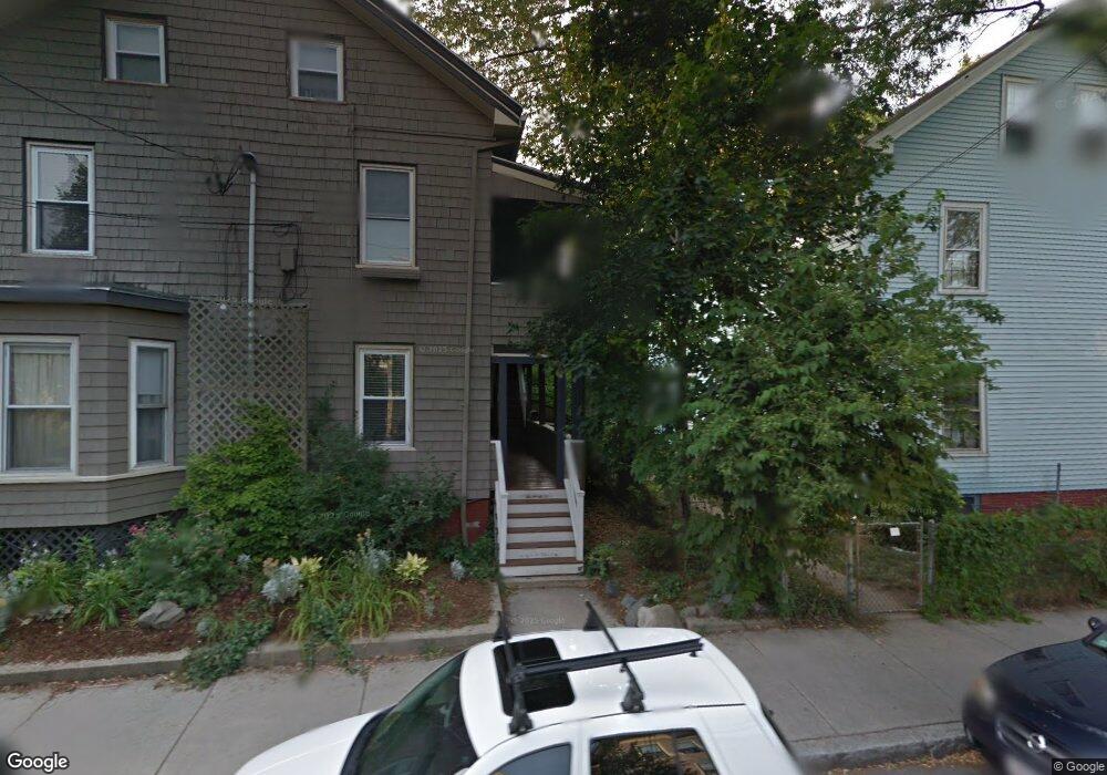 219 Pearl St unit 4, Cambridge, MA 02139 - photo 1