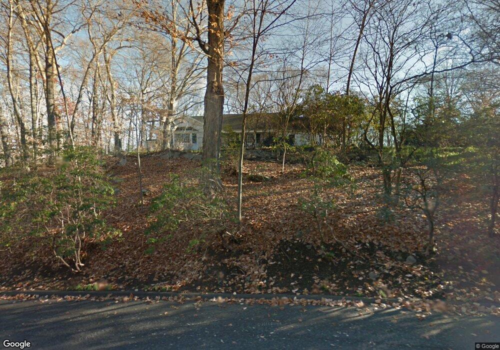 19 Frontier Rd, Cos Cob, CT 06807 - photo 1