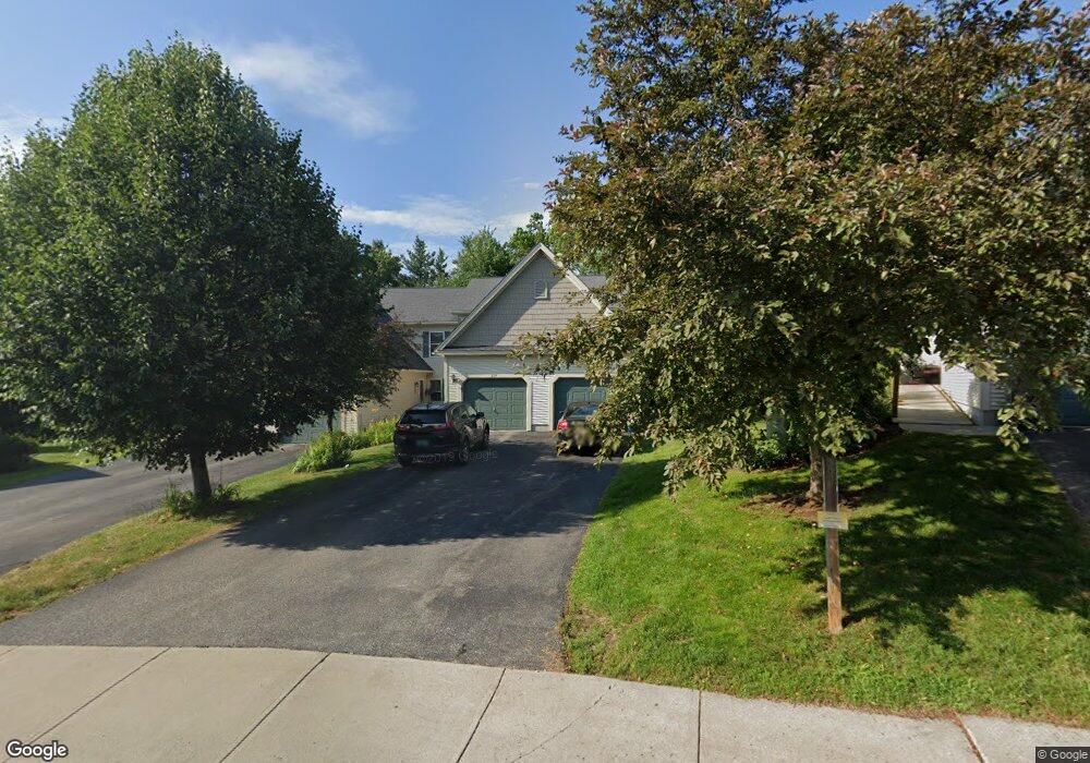 211 Juniper Dr, South Burlington, VT 05403 - photo 1