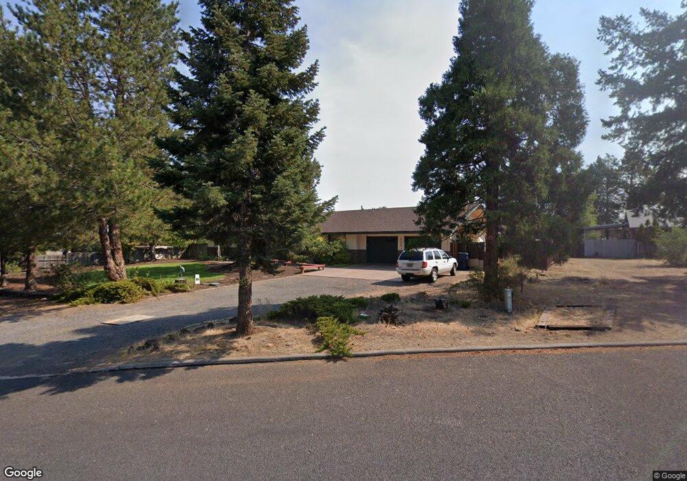 2226 NE Meadow Ln, Bend, OR 97701 - photo 1