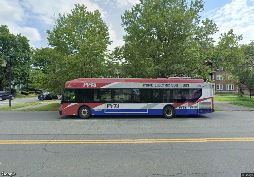 165 Sumner Ave unit 2, Springfield, MA 01108 - photo 1