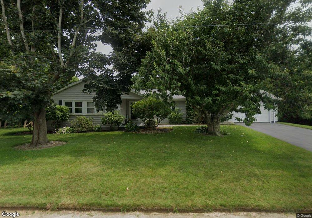 3 Joshua Weeks Ln, South Dartmouth, MA 02748 - photo 1