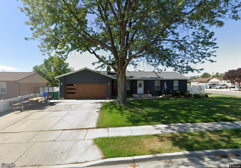 2905 Gilbert Dr, Riverton, UT 84065 - photo 1