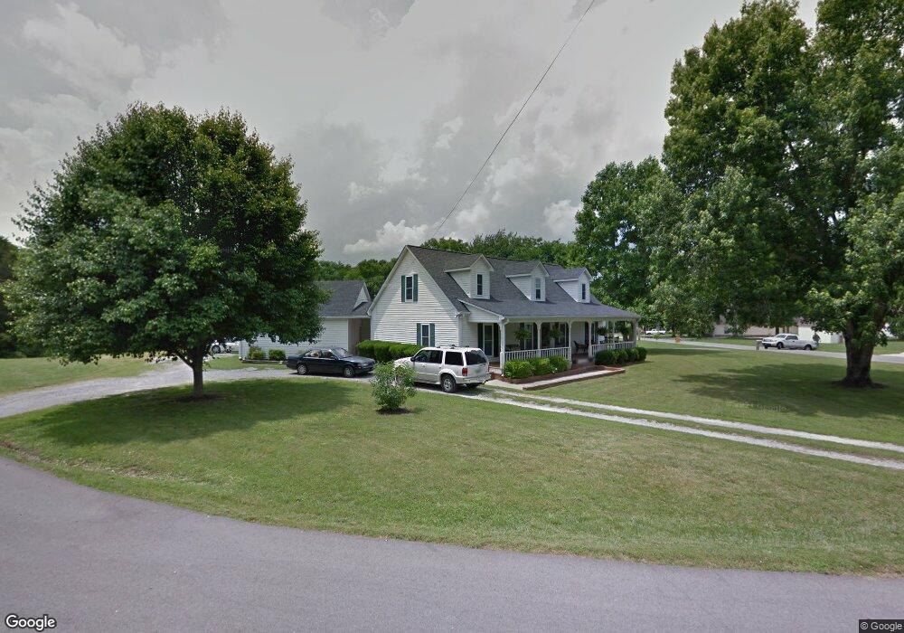 300 Keenan Ln, Shelbyville, TN 37160 - photo 1