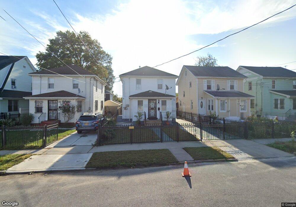 9445 199th St, Hollis, NY 11423 - photo 1