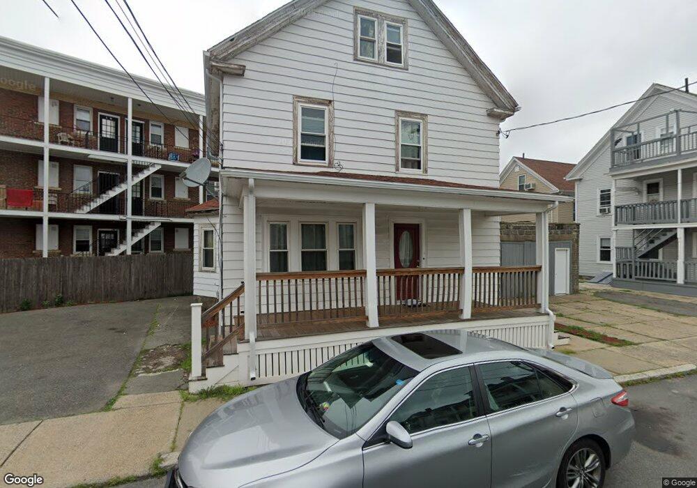 4 Porter St, Salem, MA 01970 - photo 1