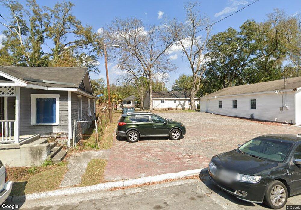 618 W 48th St, Savannah, GA 31405 - photo 1