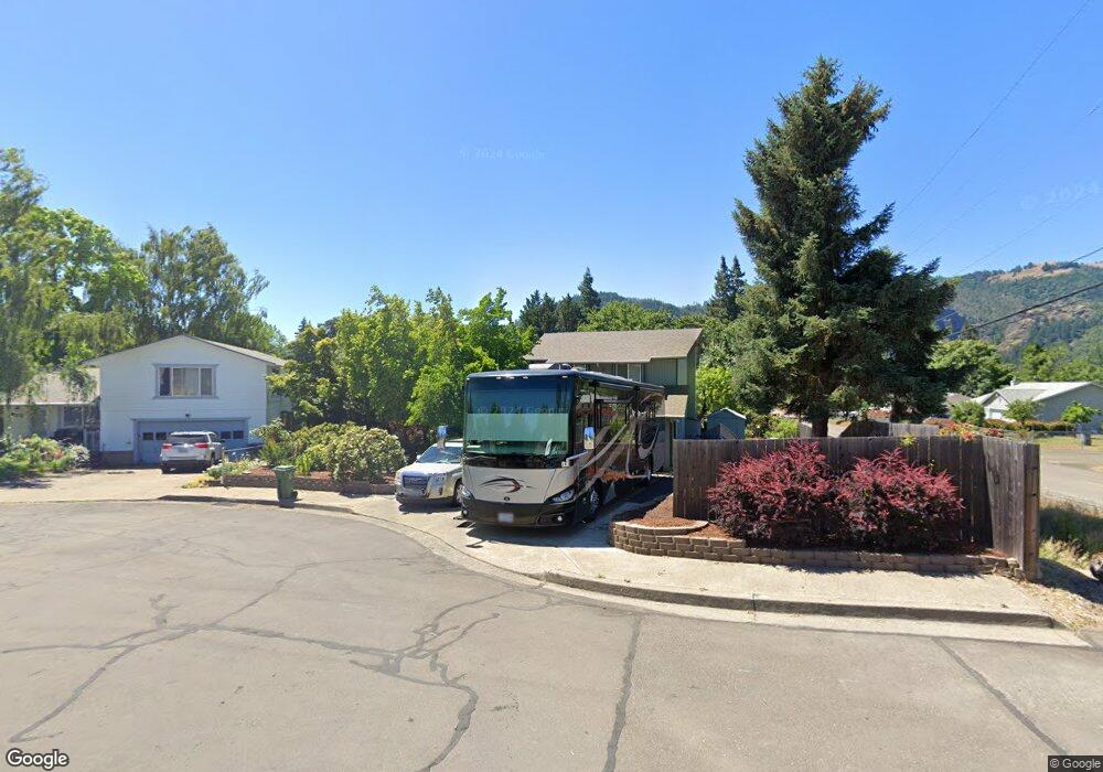 186 Jack Ct, Myrtle Creek, OR 97457 - photo 1