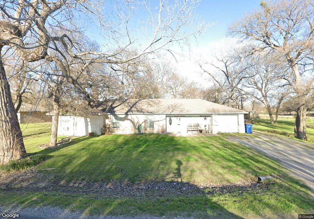 1024 Hidden Hills Dr, Corsicana, TX 75110 - photo 1