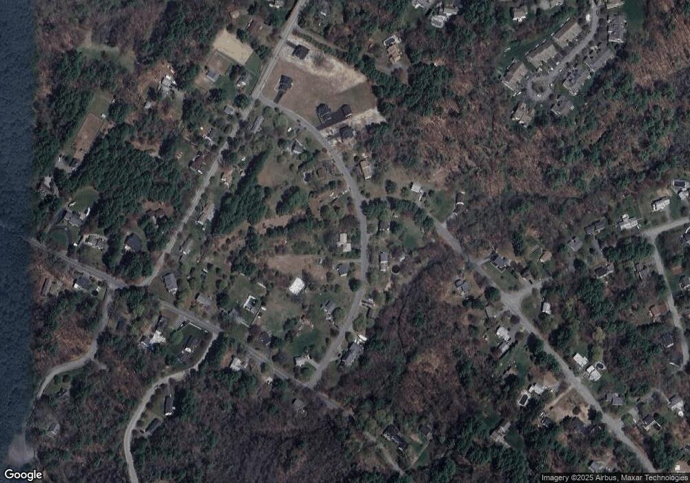 8 Crescent Dr, Georgetown, MA 01833 - photo 1