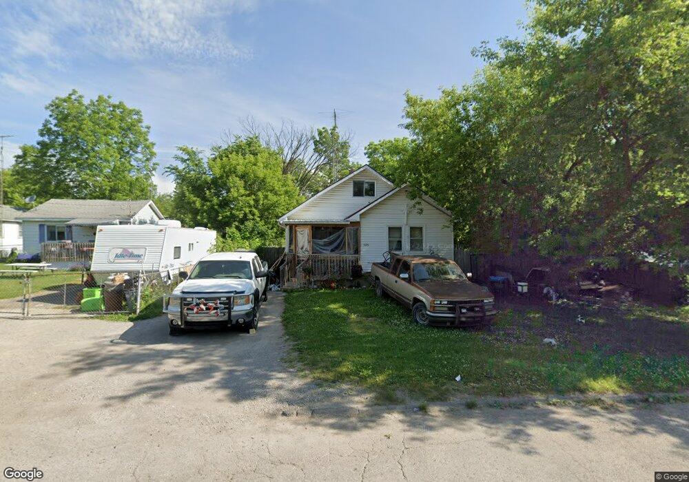 1086 S Cornell Ave, Flint, MI 48505 - photo 1
