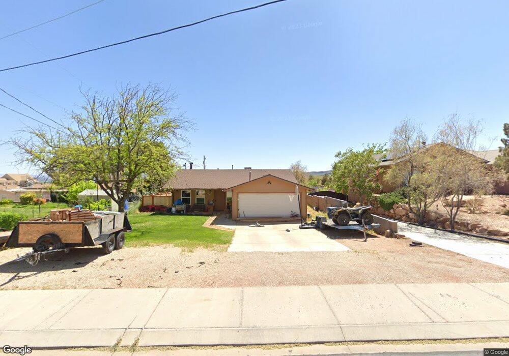 33 W 200 N, Ivins, UT 84738 - photo 1