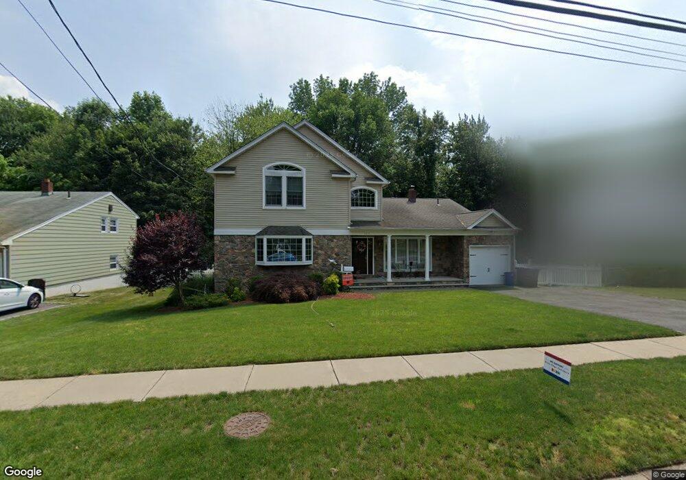 167 Valley Rd, River Edge, NJ 07661 - photo 1