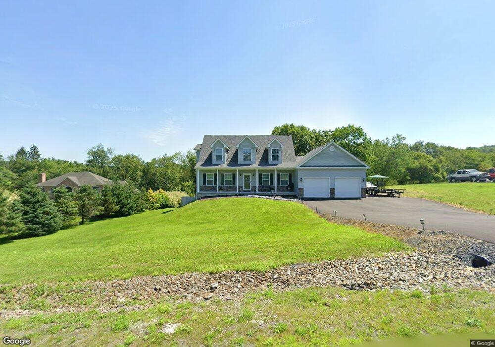 135 Robin Ln, Kunkletown, PA 18058 - photo 1