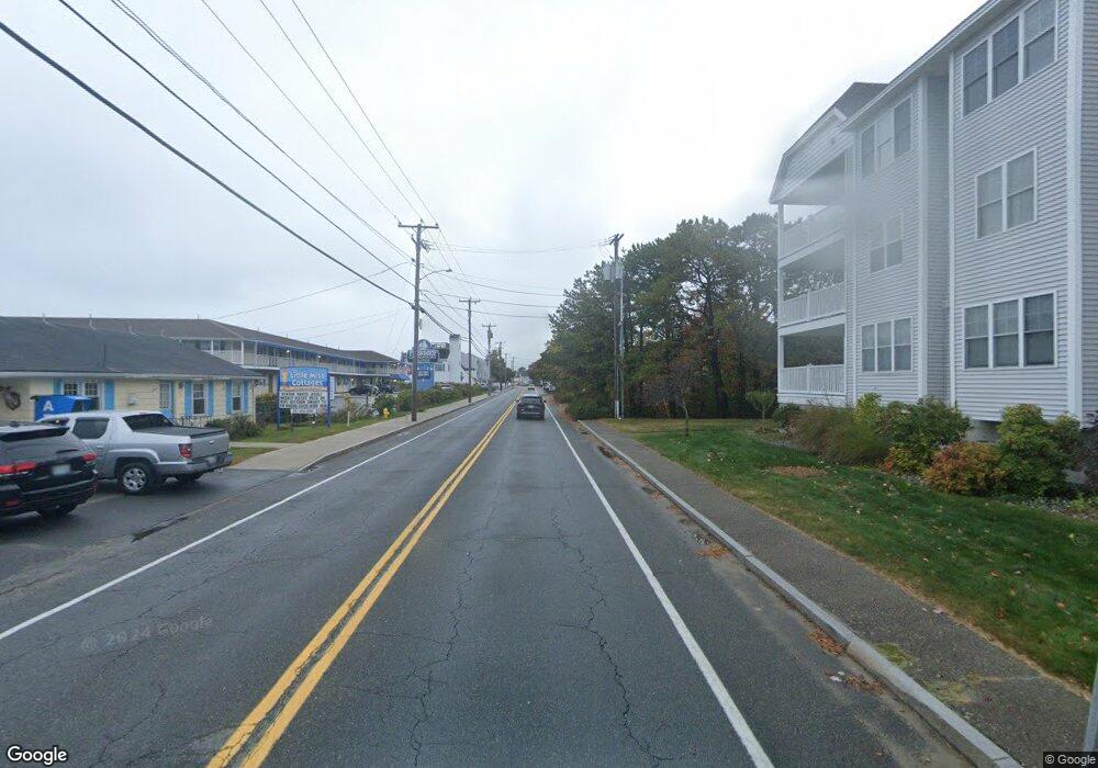 152 E East Grand Ave unit 1, Old Orchard Beach, ME 04064 - photo 1