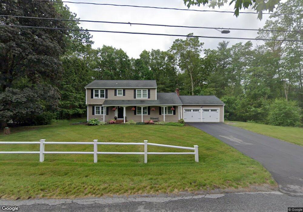 11 Devonshire Ln, Londonderry, NH 03053 - photo 1