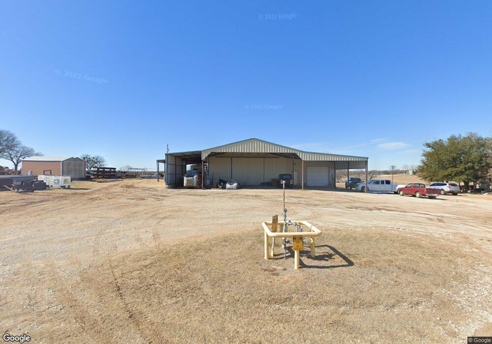 124 County Road 4472, Boyd, TX 76023 - photo 1