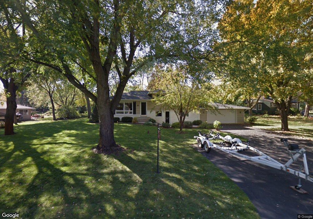 17975 Highland Ave, Wayzata, MN 55391 - photo 1