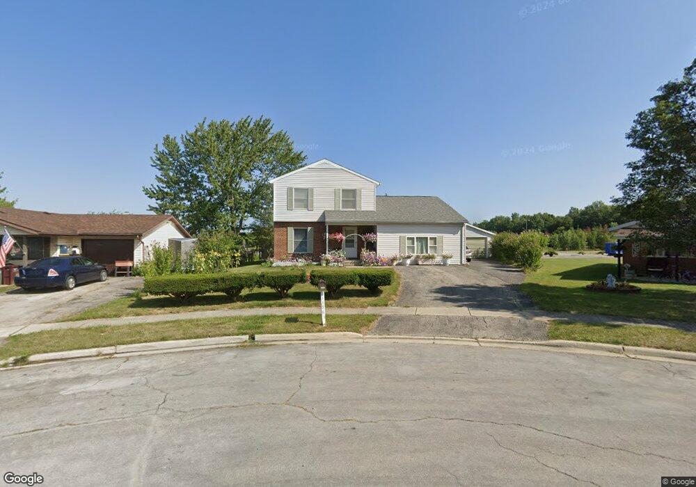 1156 Bay Circle St, Lima, OH 45801 - photo 1