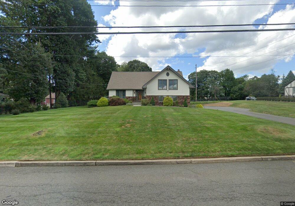 59 Carlough Rd, Upper Saddle River, NJ 07458 - photo 1