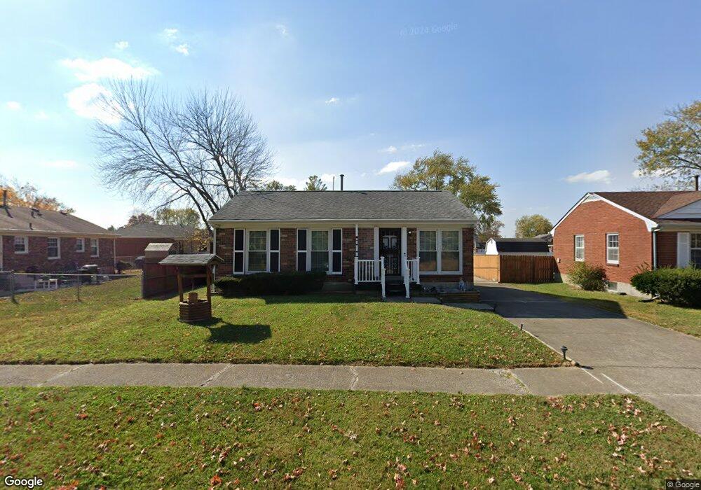 5802 Bucks Ln, Louisville, KY 40291 - photo 1