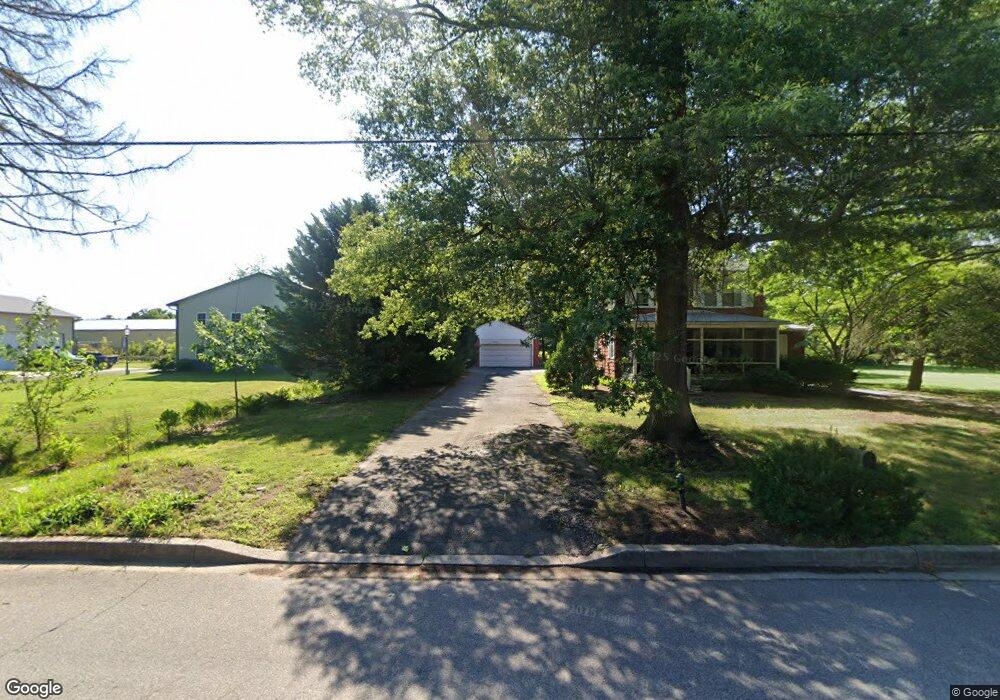 301 Truslow Rd, Chestertown, MD 21620 - photo 1