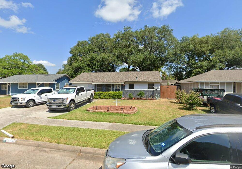 10327 Rambling Trail, Houston, TX 77089 - photo 1