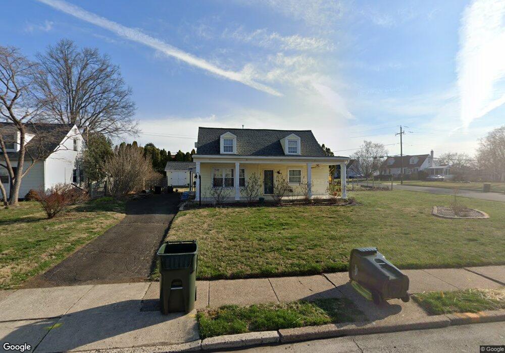 445 Newton Rd, Hatboro, PA 19040 - photo 1