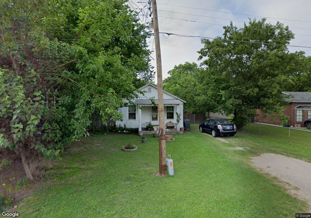 305 6th Ave SW, Ardmore, OK 73401 - photo 1