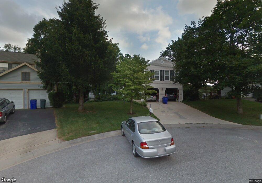 8421 Kenton Ct, Columbia, MD 21046 - photo 1