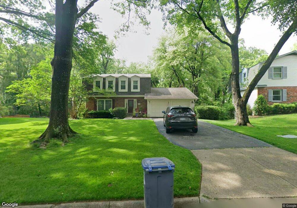 9828 Rand Dr, Burke, VA 22015 - photo 1