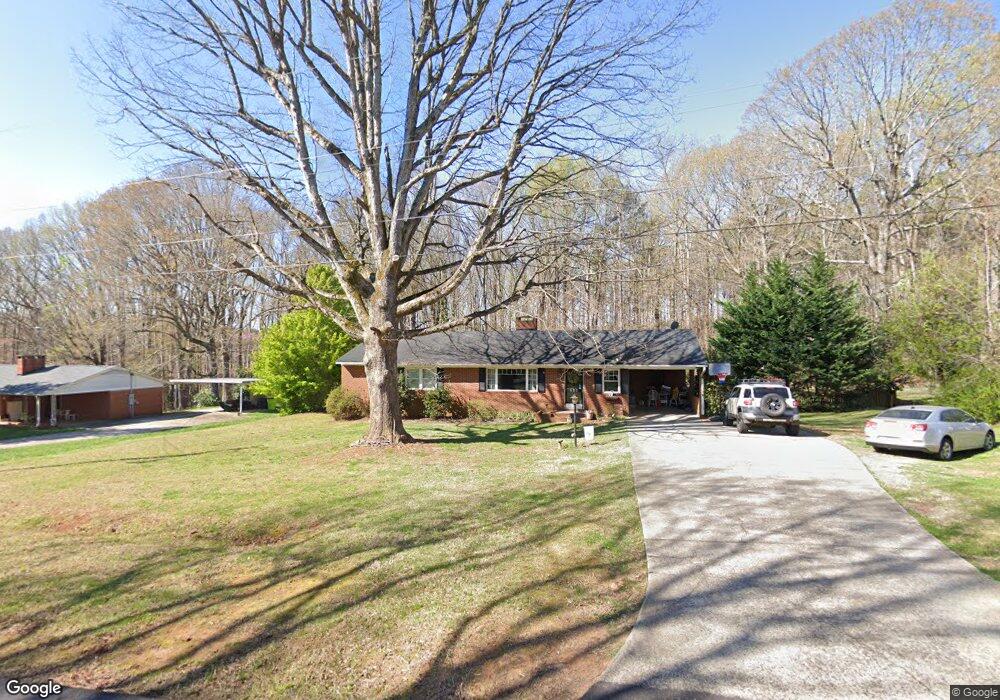 603 N Glenn Ave, Siler City, NC 27344 - photo 1