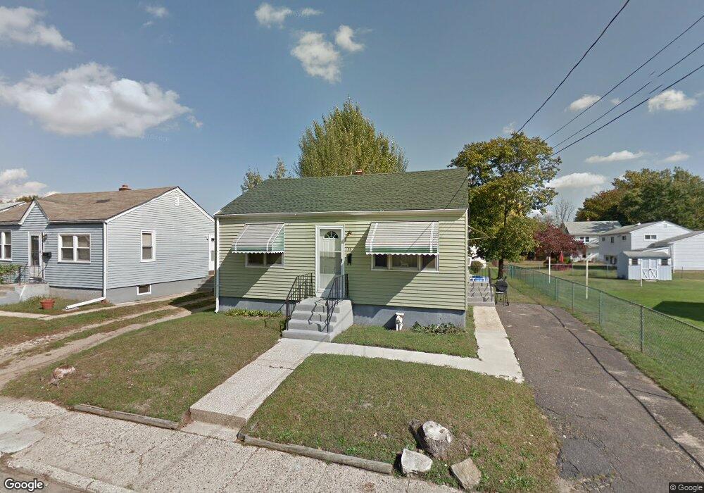 1009 Devault Ave, Paulsboro, NJ 08066 - photo 1