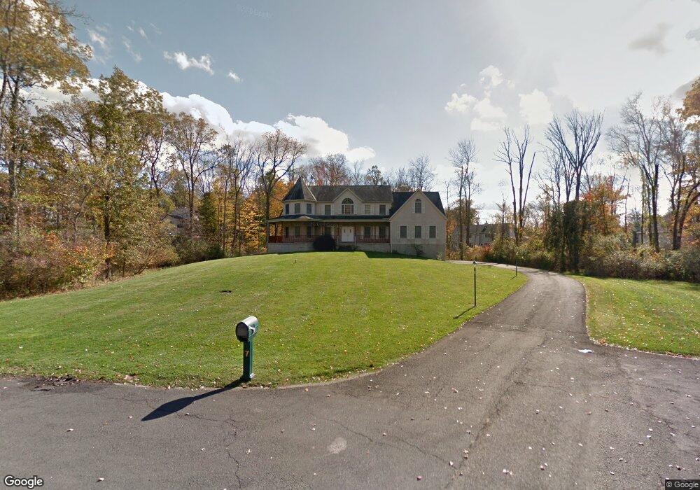 7 Kakiat Ct, Suffern, NY 10901 - photo 1