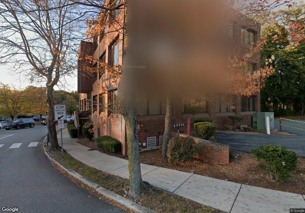 1087 Beacon St unit 303, Newton, MA 02459 - photo 1