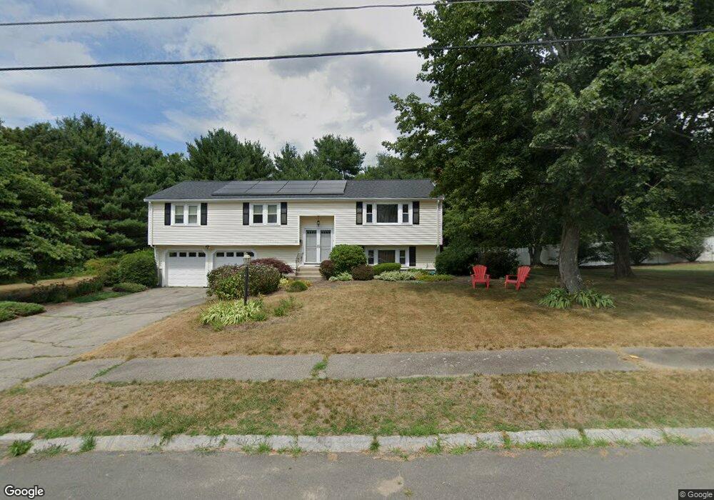 10 Austin Ln, Foxboro, MA 02035 - photo 1