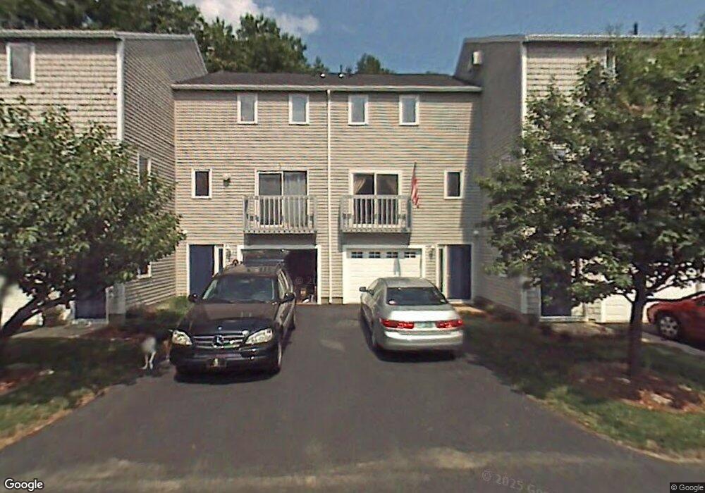 22 Profile Cir, Nashua, NH 03063 - photo 1