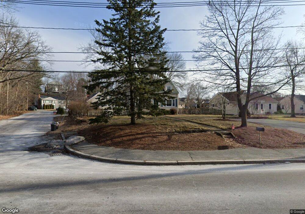 9 N Border Rd, Stoneham, MA 02180 - photo 1