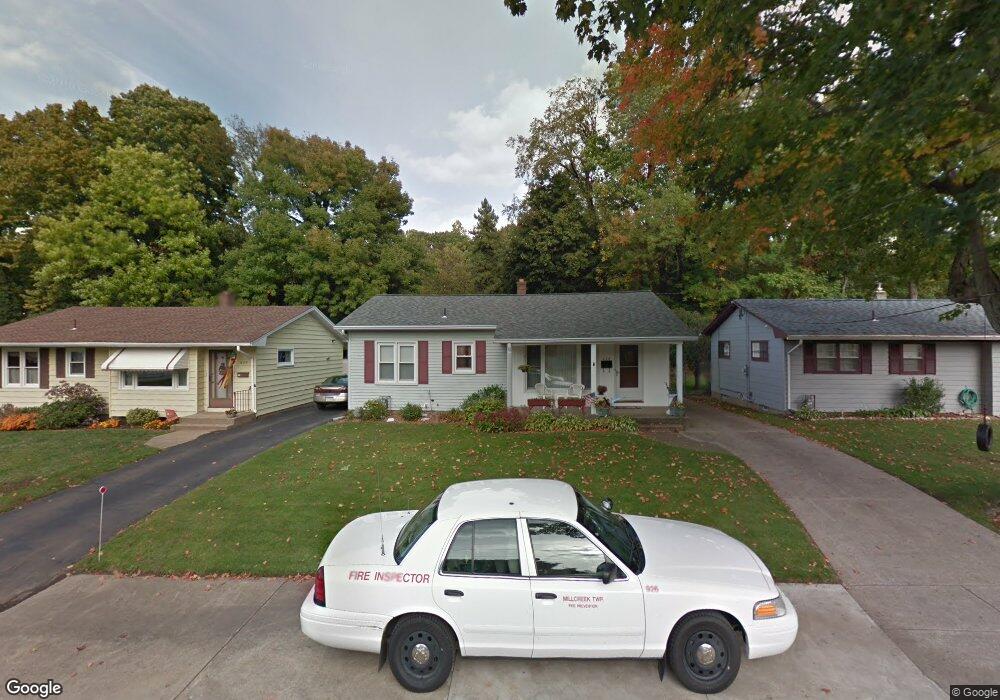 429 Zephyr Ave, Erie, PA 16505 - photo 1