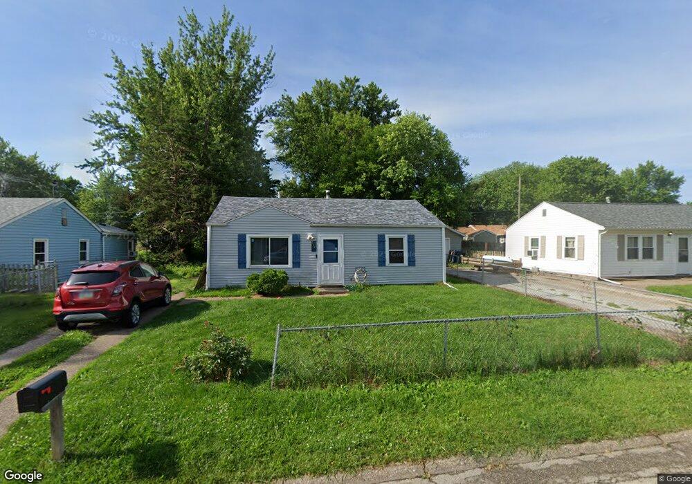 2707 W 71st St, Davenport, IA 52806 - photo 1