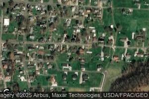 810 Vine St, Racine, OH 45771