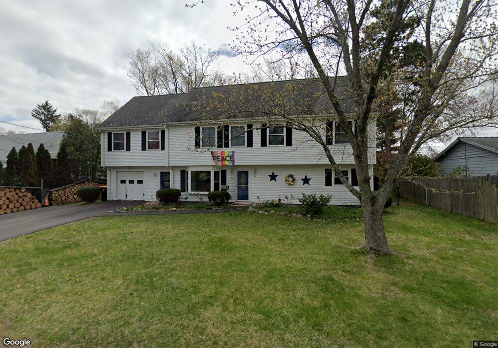 35 Fenway Dr, Framingham, MA 01701 - photo 1