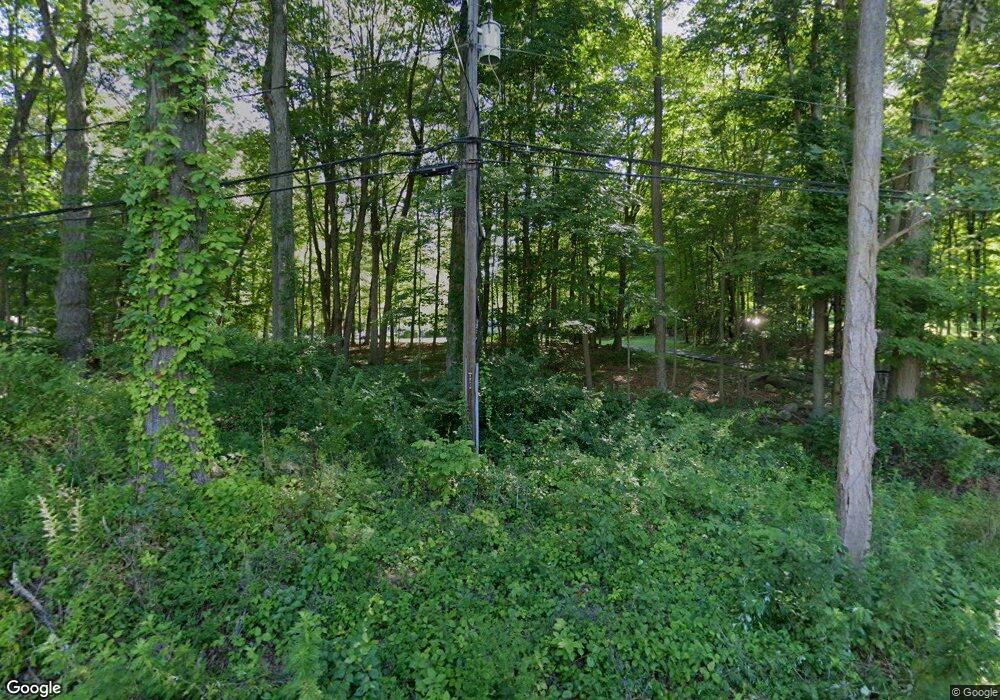 21 Dorethy Rd, Redding, CT 06896 - photo 1