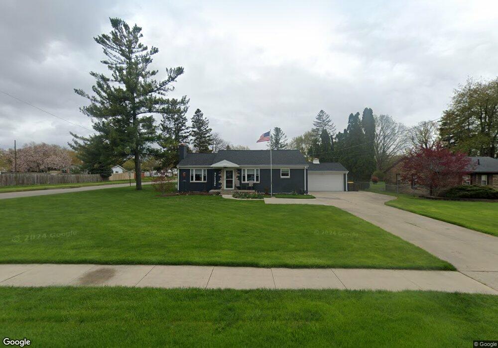 4807 W St Joe Hwy, Lansing, MI 48917 - photo 1